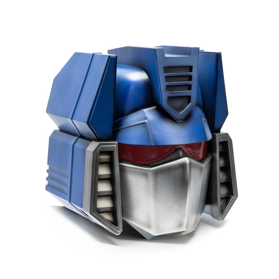 Soundwave from transformers with the transformers: prime design