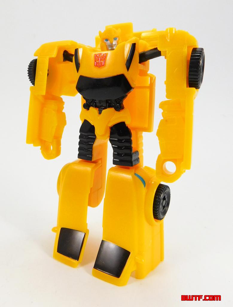 "Authentics" Bumblebee (Bravo) Toy Review | Ben's World Of Transformers