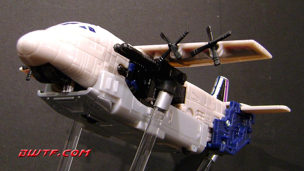 decepticon plane toy