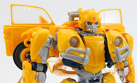 https://bwtf.com/sites/default/files/toyreview-images/generations/studioseries/bumblebee-movie/bumblebee.jpg